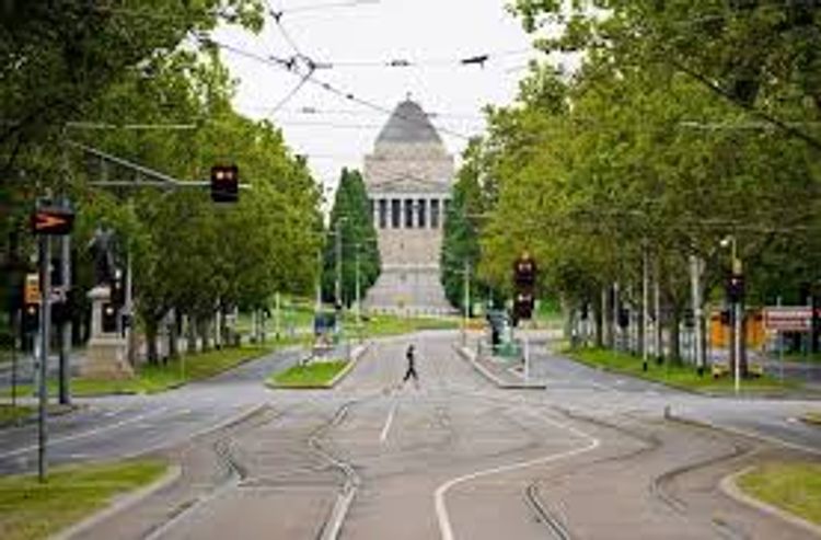 Melbourne starts snap virus lockdown, no crowds at Australian Open