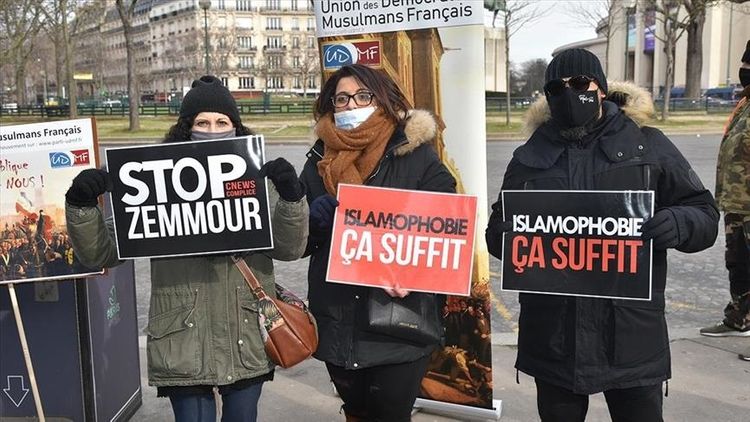 Protest in Paris over anti-Muslim draft law