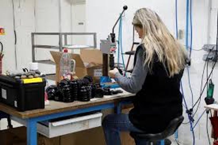 French unemployment falls to pre-crisis levels in fourth-quarter, skewed by lockdown