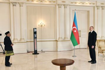 President Ilham Aliyev received credentials of incoming Indonesian ambassador - UPDATED