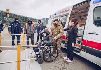 YASHAT sends 10 more veterans to Turkey for treatment