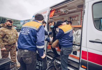 YASHAT sends 10 more veterans to Turkey for treatment