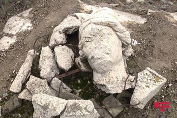 Journalists visited the graves of Sari Ashig and the martyrs of Gulabird - PHOTO