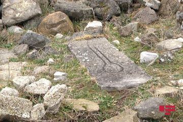 Journalists visited the graves of Sari Ashig and the martyrs of Gulabird - PHOTO
