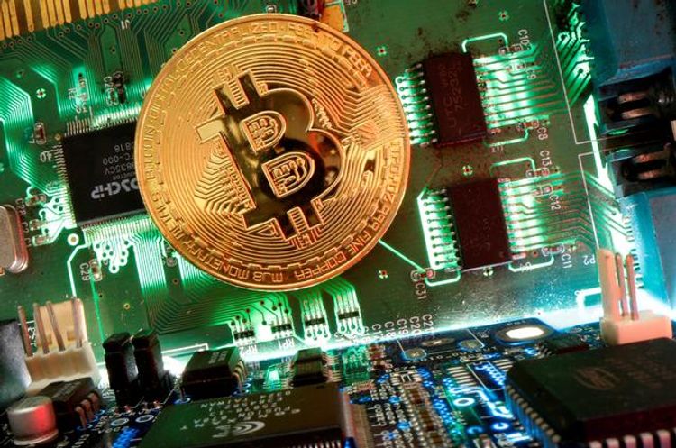 Bitcoin slides 6% to below $55,000