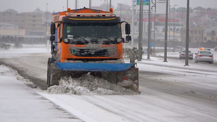 Latest situation on Azerbaijan's automobile roads regarding weather condition revealed