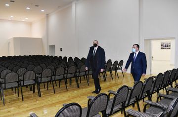 Ceremony to give out apartments to families of martyrs and war disabled was held in Baku  - UPDATED