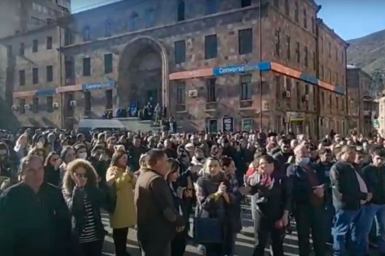 Rallies being held in Armenia demanding resignation of PM Pashinyan 