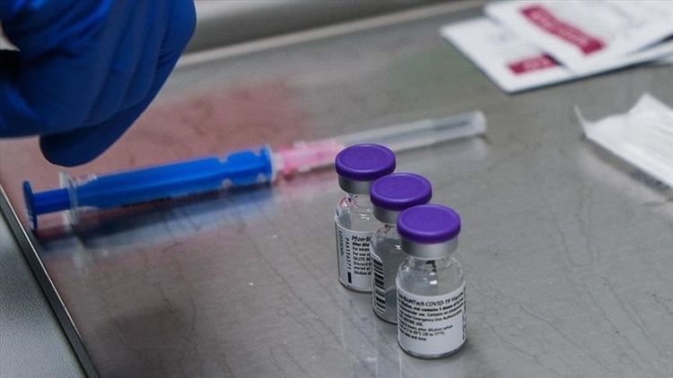 Greece: 4 passengers test positive for mutated COVID-19