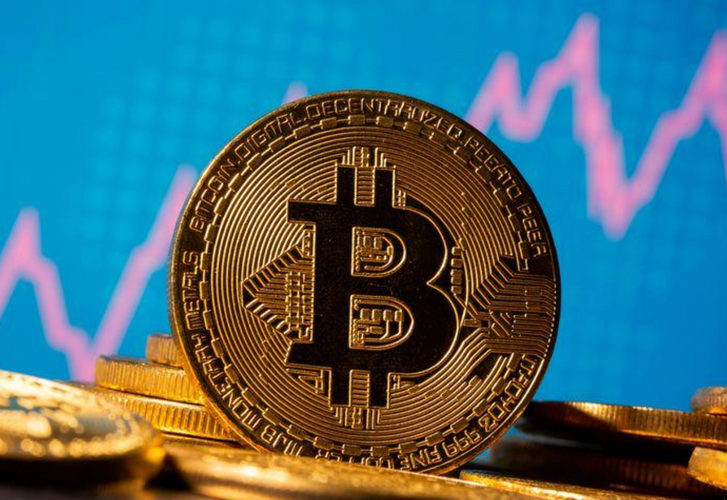 Bitcoin hits $40,000 for first time, but pullback likely imminent