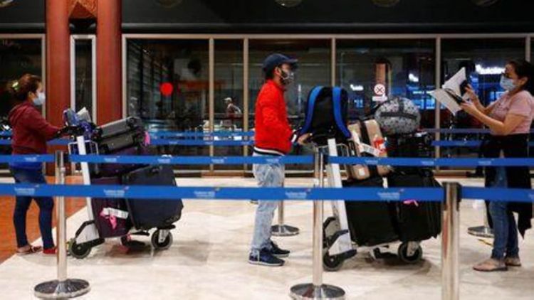 Indonesia extends ban on foreign visitors for two more weeks