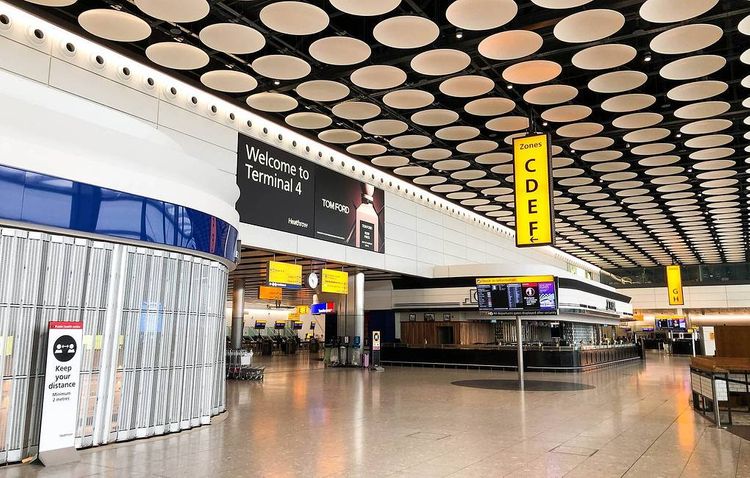 Russia extends UK flight suspension until February 1