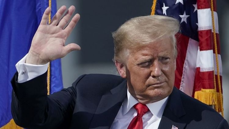House of Representatives approves resolution calling to remove Trump