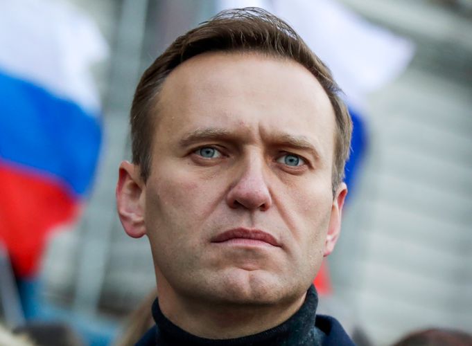 Alexei Navalny returns to Russia on Sunday