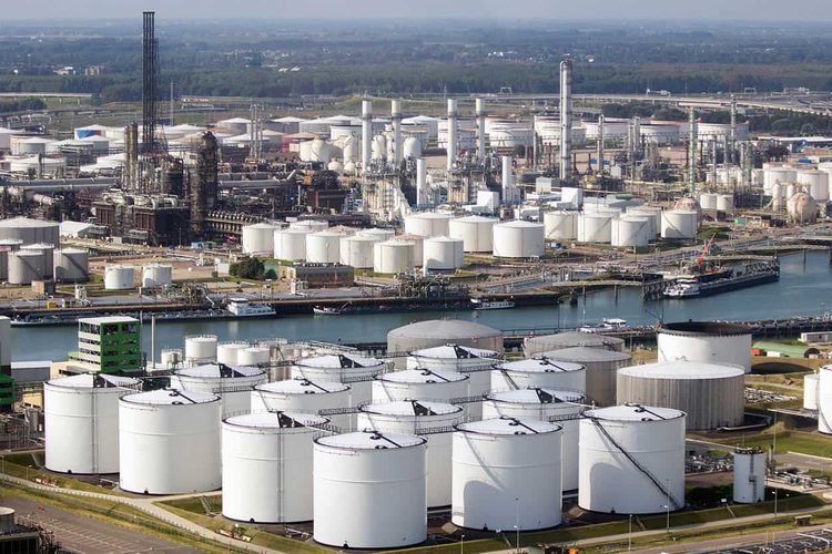 US oil reserves decrease - OFFICIAL