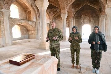 President Ilham Aliyev laid foundation stone for Fuzuli-Shusha highway and Fuzuli airport in Fuzuli district, visited the city of Shusha - PHOTO