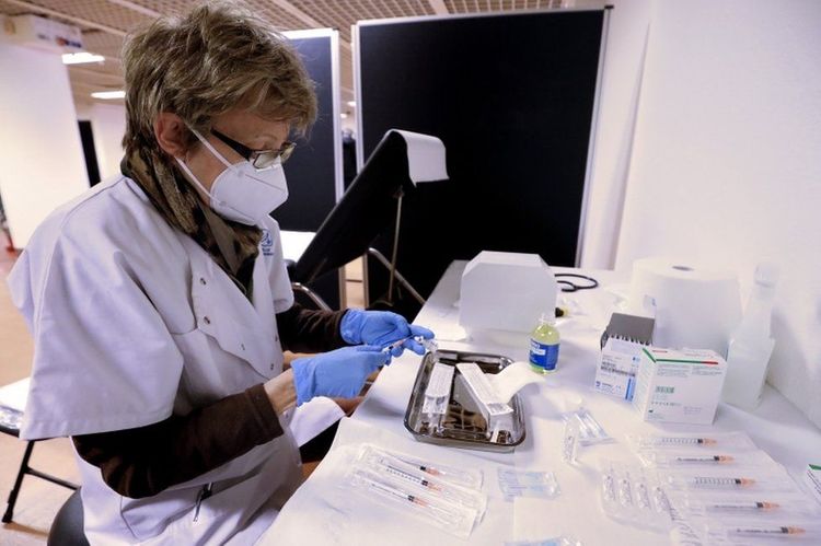EU nations hit by delayed Pfizer vaccine deliveries