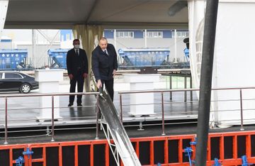 President Ilham Aliyev attended groundbreaking ceremony for two plants in Sumgayit Chemical Industry Park and inaugurated sheet glass factory