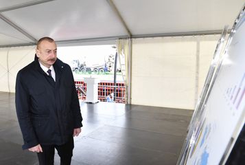 President Ilham Aliyev attended groundbreaking ceremony for two plants in Sumgayit Chemical Industry Park and inaugurated sheet glass factory