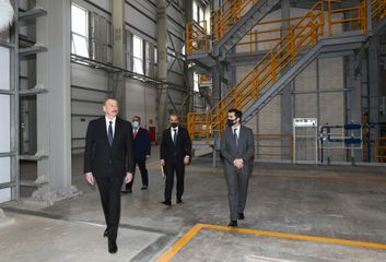 President Ilham Aliyev attended groundbreaking ceremony for two plants in Sumgayit Chemical Industry Park and inaugurated sheet glass factory