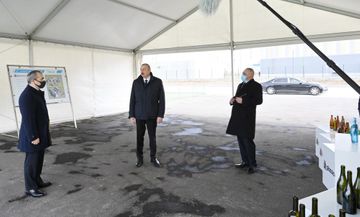 President Ilham Aliyev attended groundbreaking ceremony for two plants in Sumgayit Chemical Industry Park and inaugurated sheet glass factory
