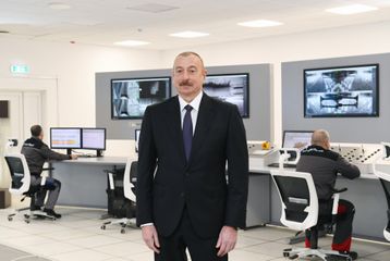 President Ilham Aliyev attended groundbreaking ceremony for two plants in Sumgayit Chemical Industry Park and inaugurated sheet glass factory