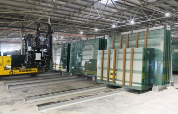 President Ilham Aliyev attended groundbreaking ceremony for two plants in Sumgayit Chemical Industry Park and inaugurated sheet glass factory