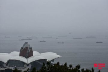 Azerbaijan observes moment of silence for Black January victims - PHOTO
