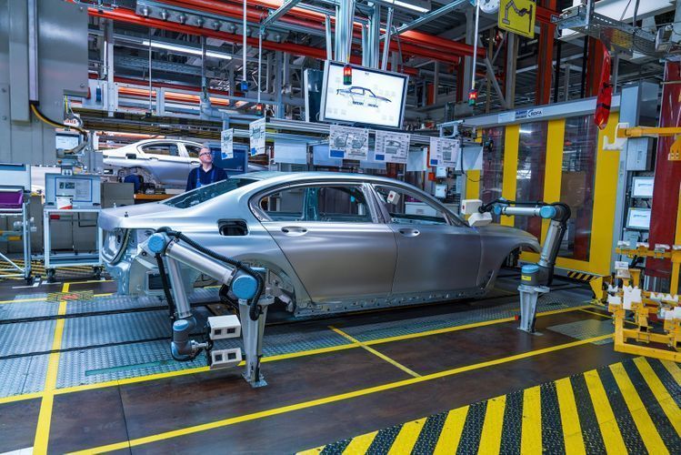 Azerbaijan sharply increased car production in December