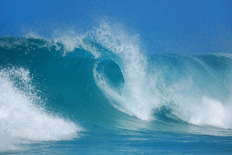  Wave height in the Caspian Sea reaches 4.2 meters - ACTUAL WEATHER