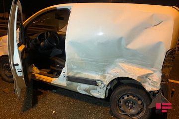 11 cars collided on the bridge in Baku, several people injured