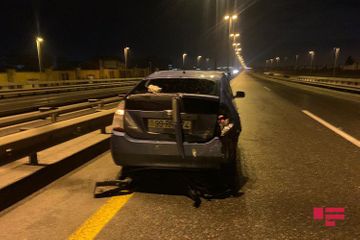 11 cars collided on the bridge in Baku, several people injured