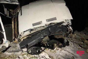 11 cars collided on the bridge in Baku, several people injured