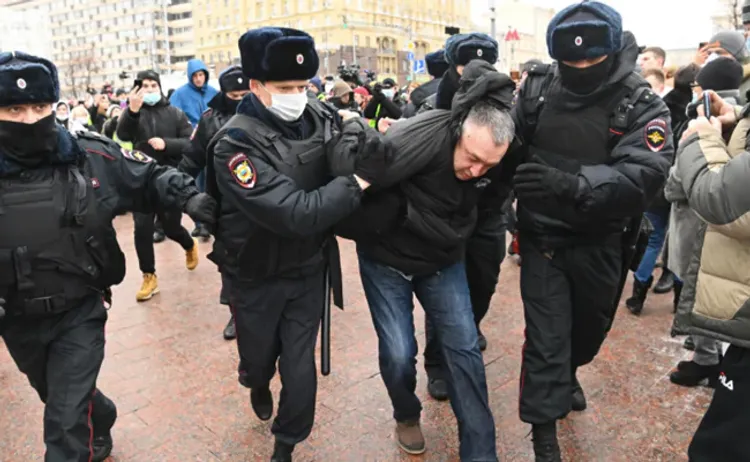 Over 1,000 people detained during Saturday’s protests in Moscow, says ombudsperson