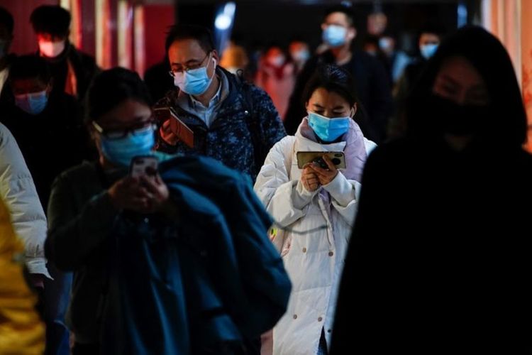 China's daily COVID cases rise, driven by previously asymptomatic patients