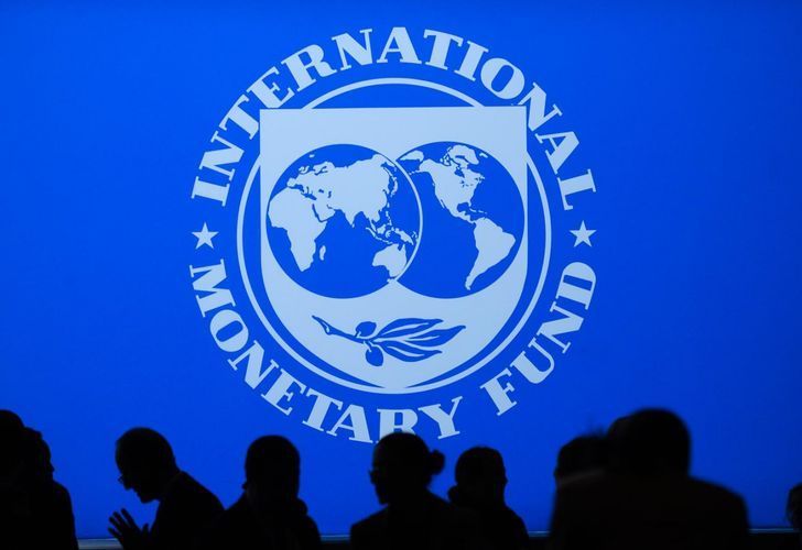 IMF lifts global growth forecast for 2021, still sees 
