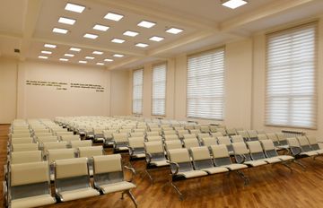 President Ilham Aliyev viewed conditions created at newly-reconstructed schools in Sabunchu and Surakhani districts