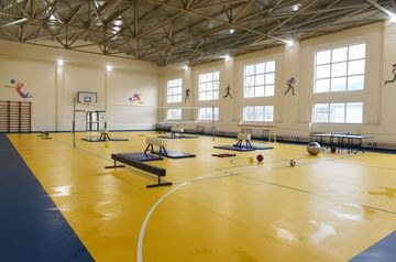 President Ilham Aliyev viewed conditions created at newly-reconstructed schools in Sabunchu and Surakhani districts
