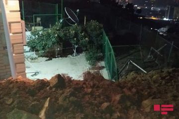 Landslide occurred in Baku, road closed  - PHOTO - UPDATED-1