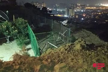 Landslide occurred in Baku, road closed  - PHOTO - UPDATED-1