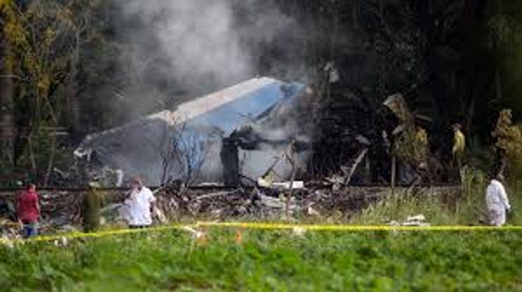 Five dead in Cuban military helicopter crash
