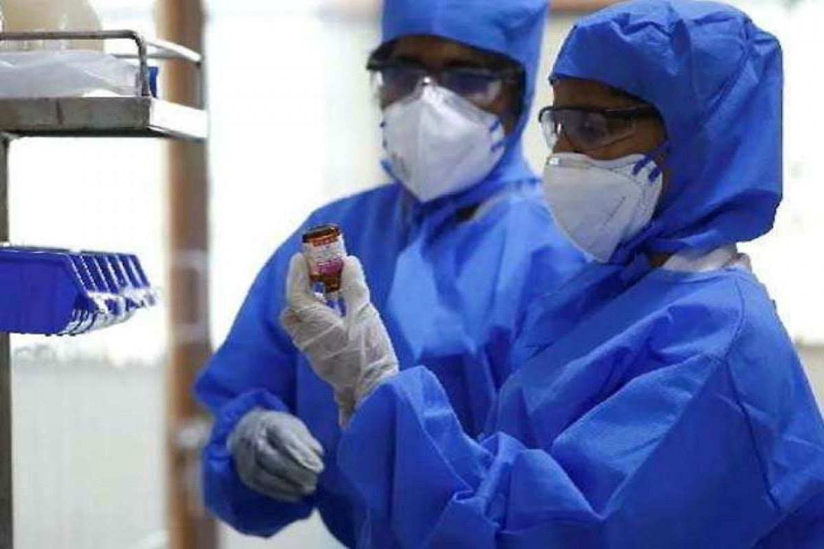 India reports 44,111 new COVID-19 cases