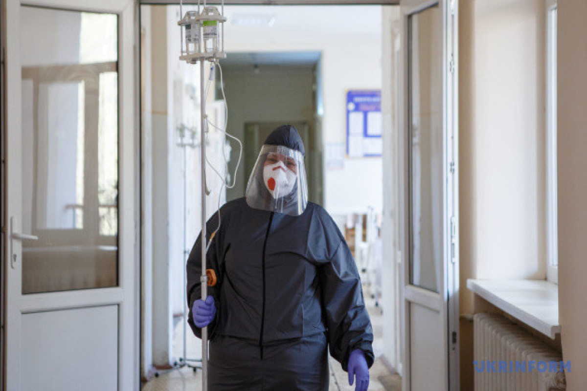 Ukraine reports 705 new coronavirus cases