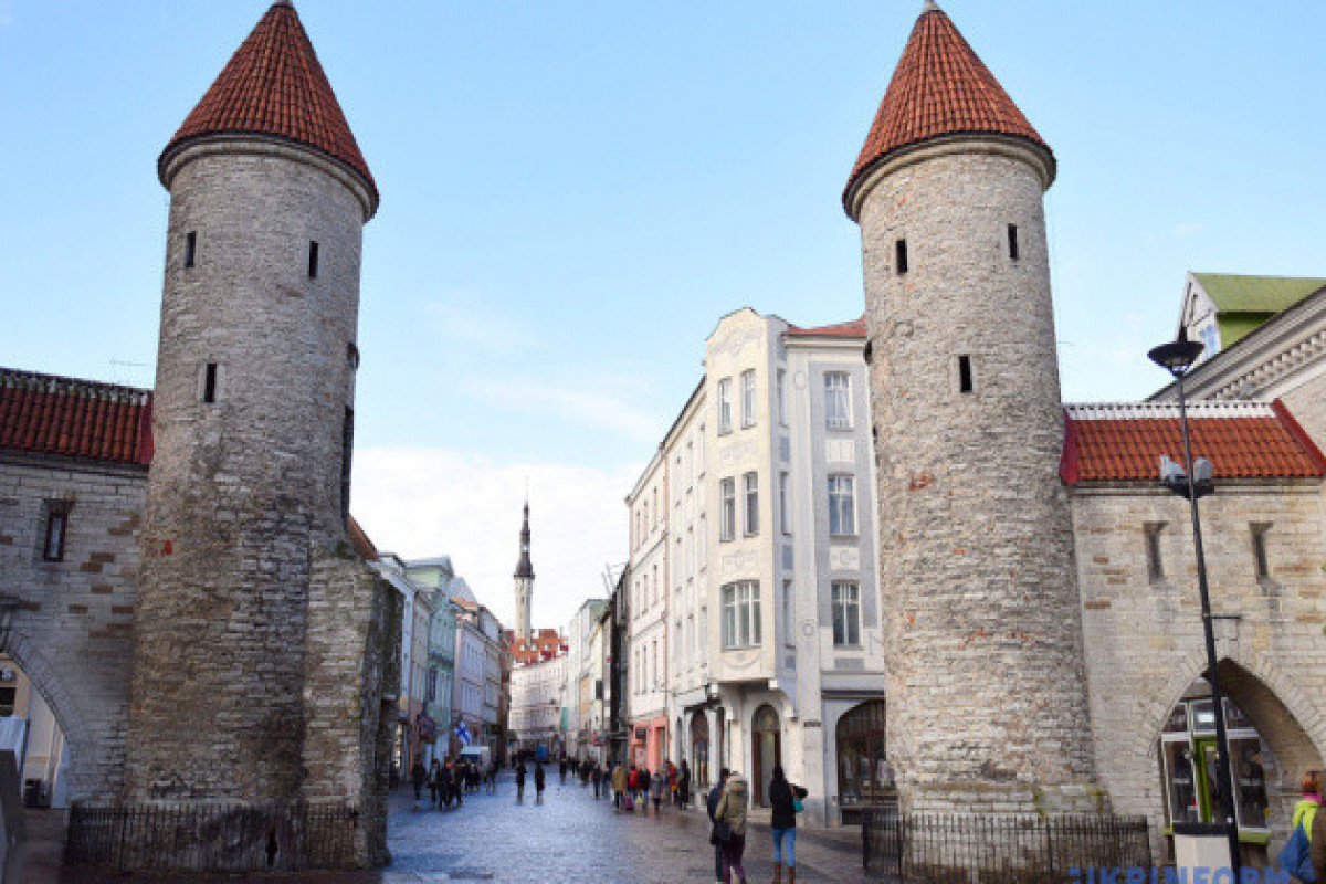Estonia allows entry to fully vaccinated Ukrainian tourists