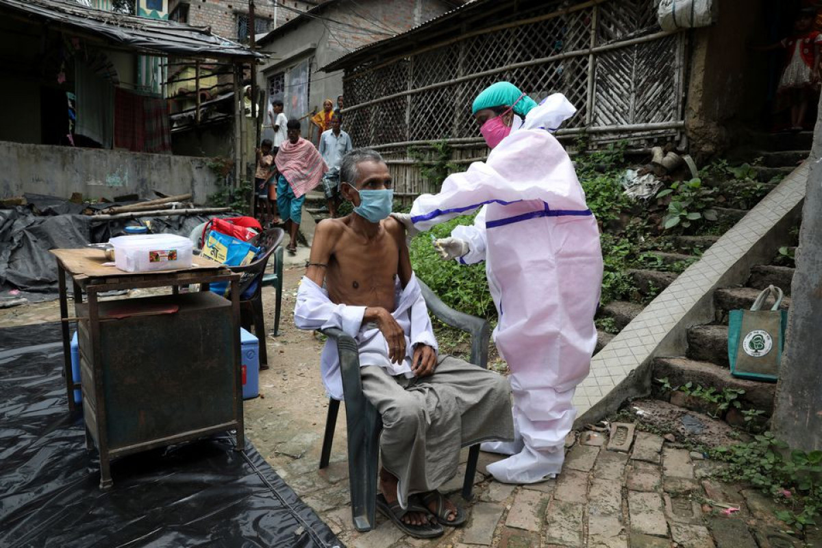 India reports 43,733 new COVID-19 cases in last 24 hours