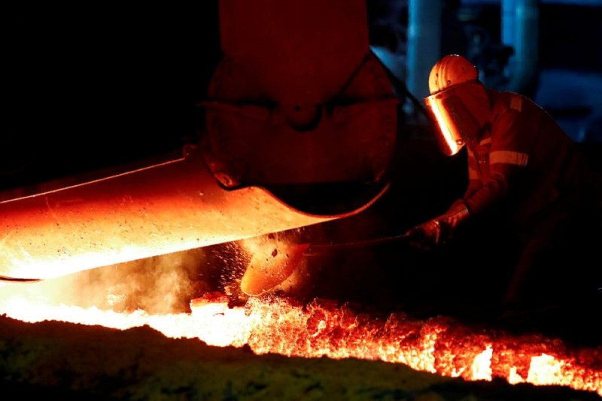 German industrial output falls 0.3% in May