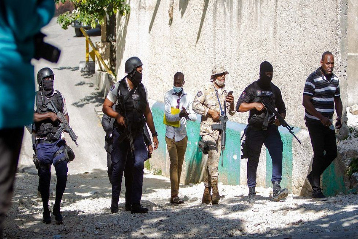 Police kill four after Haiti president assassinated