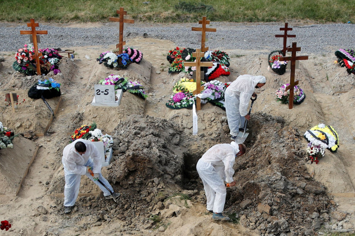 Russia reports record high daily COVID-19 deaths, over 25,000 new cases