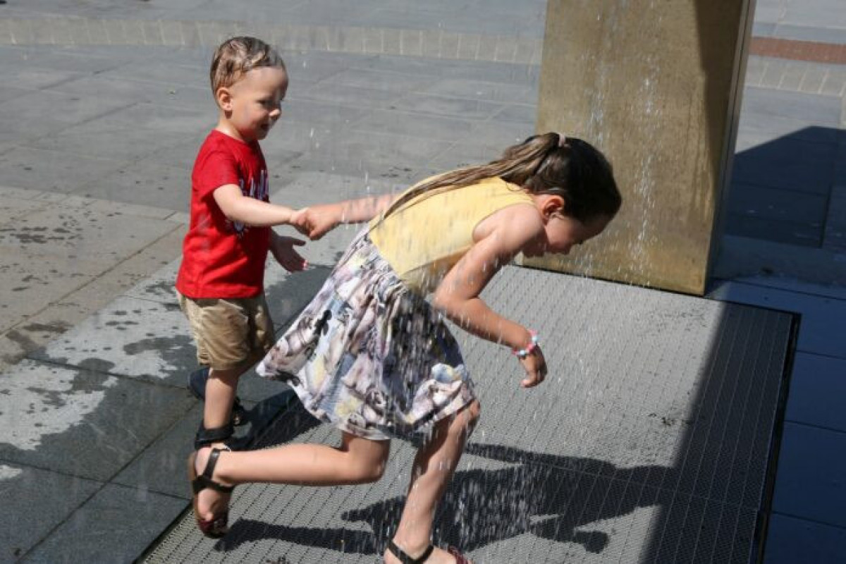 Latvia issues red heat warning