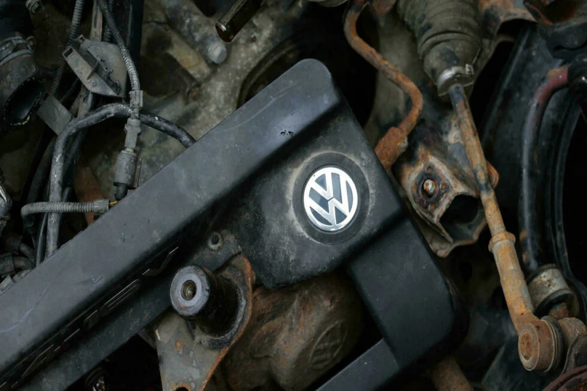 EU prepares to send petrol cars to the scrap heap
